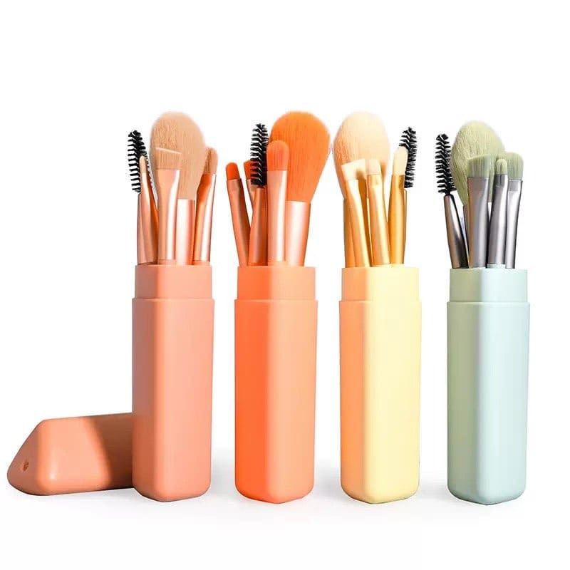 Set Of 5 Universal Makeup Brushes Set, Reusable Novice Cosmetic Brush Set for Daily Makeup, Combination Makeup Brush Set, Portable Eyeshadow Eyeliner Lip Brush Round Bucket, Soft Hair Blending Eye Makeup Brushes Set with Case Set Of 5 Universal Makeup Brushes Set, Reusable Novice Cosmetic Brush Set for Daily Makeup, Combination Makeup Brush Set, Portable Eyeshadow Eyeliner Lip Brush Round Bucket, Soft Hair Blending Eye Makeup Brushes Set with Case